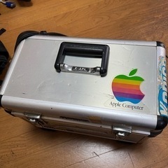 アルミケースの画像