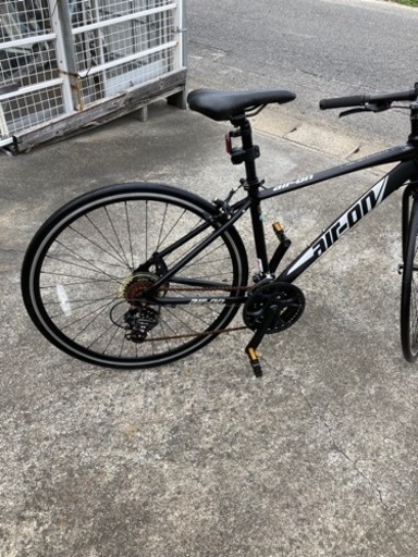 AIRONクロスバイク3×7段変速アルミフレームブラック艶消し