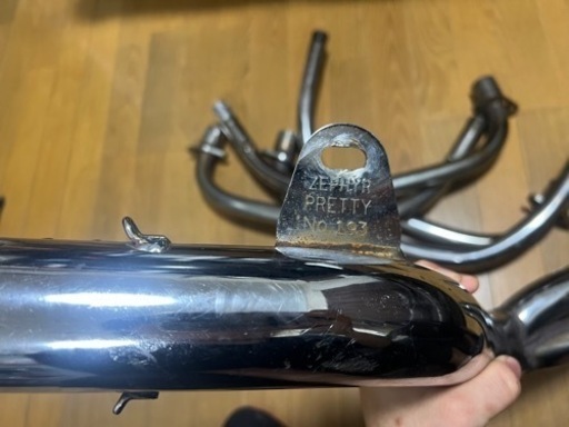 ゼファー400 ガニマタブレット　プリティーレーシング