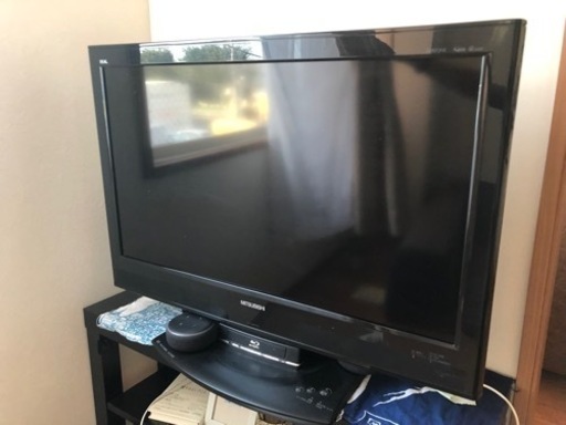 MITSUBISHI 32型テレビ　LCD 32BHR300  リモコン付　2009年製