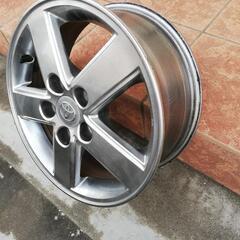 】【中古】トヨタノア・ヴォクシートヨタ純正ホイール4本セット7,900円！！の画像