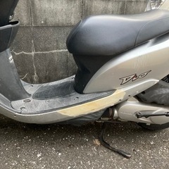 [お話中]ホンダ　ディオ　4サイクル原付バイク　自賠責保険4年残っています。の画像