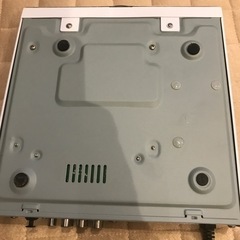 （取引中）DVDプレーヤーリモコン付き&チーズフォンデュ&フィンガーゲームの画像