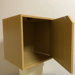 ※終了 扉付きスクエアカラーボックス　ナチュラルの画像