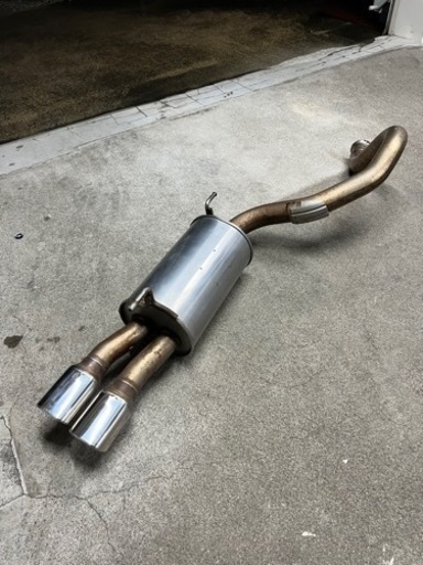 ランドクルーザー　 200 系　モデリスタ　マフラー