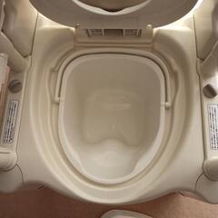 ポータブルトイレ　介護トイレの画像
