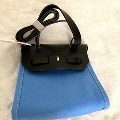 【新品】人気色❗️早い者勝ち♥️一点限り❗️ミニバッグ　ショルダーの画像