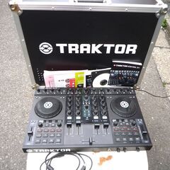 ☆ネイティブインストゥルメンツ Native Instruments TRAKTOR KONTROL S4 DJコントローラー DJ CONTROLLER◆全く新しい感覚でDJ を楽しむ