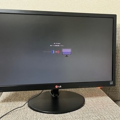 【取引中】フル HD 23インチ 中古ディスプレイ LG Flatron 23EN43V-B 画面以外傷あり【電源ケーブル・HDMI分配器付き】の画像