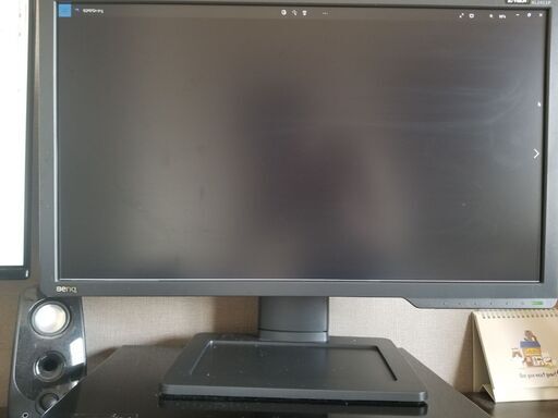 BenQ ゲーミングモニター 24インチ　XL2411P　パソコン台 モニター台（２つ）BUFFALO 2.0ch マルチメディアスピーカー