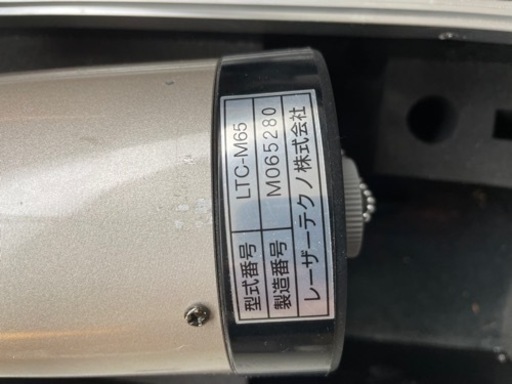 レーザー墨出し機