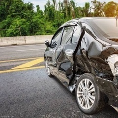 不要な車両を買い取ります。 事故車、へこみ車、キズ車、古い車、リッチ車、ご不明な点がございましたらご相談ください − 岐阜県