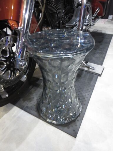 Kartell カルテル スツール 椅子 クリスタル ストーン スモーク国内正規品購入