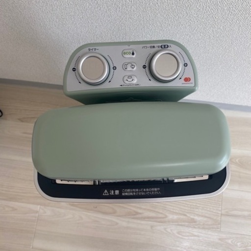 アラジン 2020年製 遠赤グラファイトヒーター CAH-2G10C(G)
