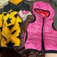 子供服　秋〜冬用　90-100サイズ　ダウンベストあり