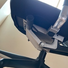 オフィスチェア メダプロチェア 肘付き Vitra ヴィトラの画像