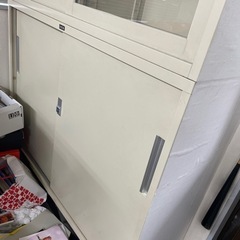 スチール製　ITO 書類棚　書類ケース　オフィス　会社　ビジネス　書庫　本棚　収納棚の画像