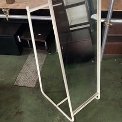 ● スタンドミラー、ハンガーラックの画像
