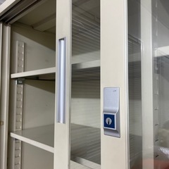 スチール製　ITO 書類棚　書類ケース　オフィス　会社　ビジネス　書庫　本棚　収納棚の画像