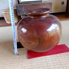 木の花瓶　大の画像