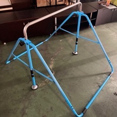 ● 子供用の鉄棒の画像