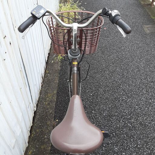 R4126電動アシスト自転車　2011年パナソニック　ViVi DX 新品バッテリー、充電器、鍵1本付属　電動自転車