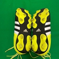 アディダス　サッカーシューズ　スパイク　25㎝の画像