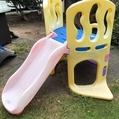すべり台の画像