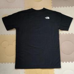 THE NORTH FACE（ノースフェイス）ブラックTシャツの画像