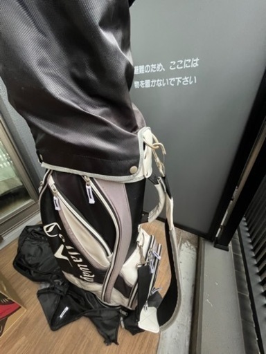 レディース　ゴルフクラブセット　カバー付き