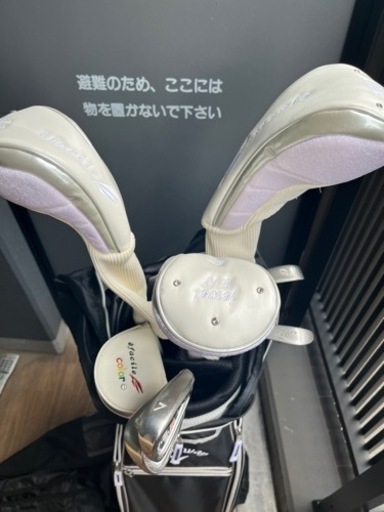 レディース　ゴルフクラブセット　カバー付き