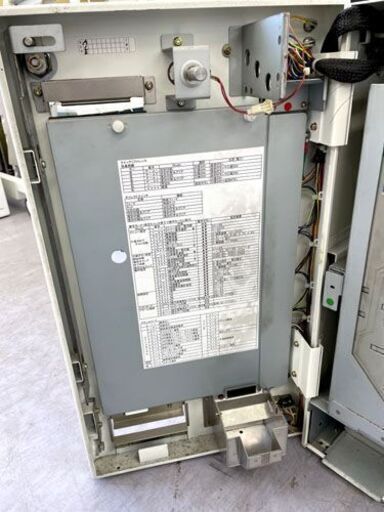 GLORY 小型券売機 KM-S100-E グローリー 飲食店などに 食券機 卓上 ジャンク扱い品 札幌市手稲区