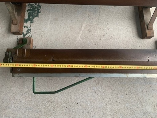 建築板金機械　折り曲げ機　アングルバッタ