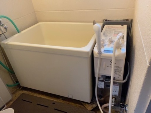【取引中】風呂釜とガス給湯器（リンナイ）です。