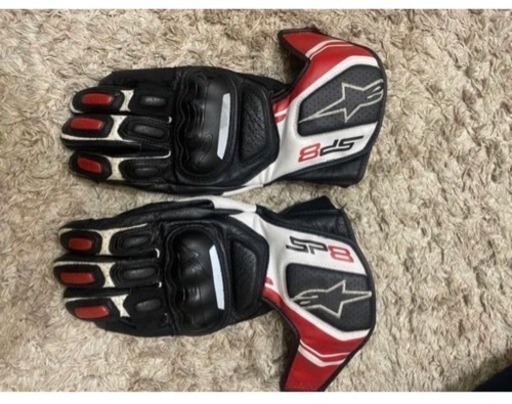 レーシンググローブ