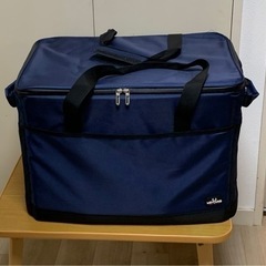 保冷バッグ　ほぼ新品　大きめ