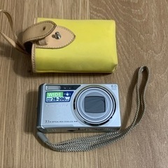 RICOH デジカメ　ジャンク品