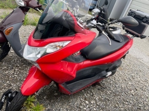 《保証付良車》ホンダPCX150: 【美車黒仕上げ】178000円。【ベース赤現状】138000円。走行約2.1万km!! JF28（125cc）の上位機種、KF12です。4st　実働美車 機関極上　各種整備・カスタム可能 検)pcx125