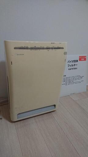 空気清浄機・セラムヒート・炊飯器