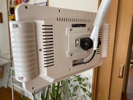 ベッドでもみられる介護テレビ