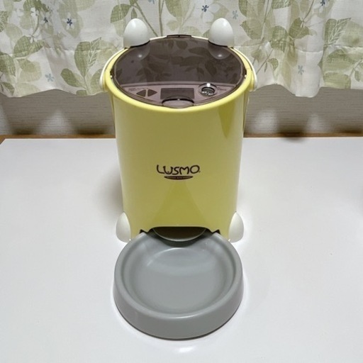 ペット自動給餌器