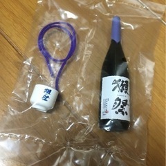 新品　未開封　獺祭　+レアなミニチュア獺祭おちょこ付　純米大吟醸　の画像