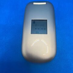 ガラケー らくらくホンベーシック　F883i　の画像