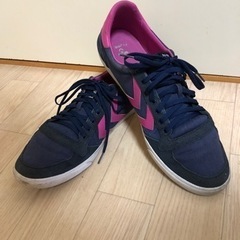 ヒュンメル　スニーカー　31.5cmの画像
