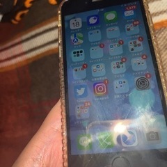 取りに来られる方限定値下げiPhone se 第2世代 64GB