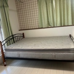 中古のベッド売ります