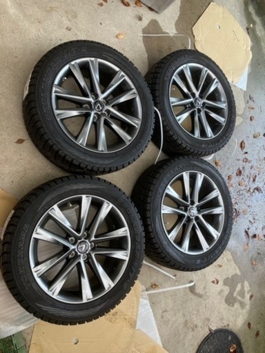 レクサスRXスタッドレスタイヤ19インチ　空気圧センサー付き