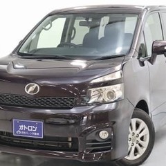 【トヨタ ヴォクシーZS】