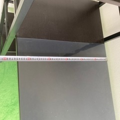 パソコンデスクの画像