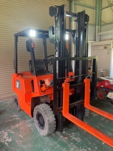 日産　フォークリフト　整備済み　すぐ使えます